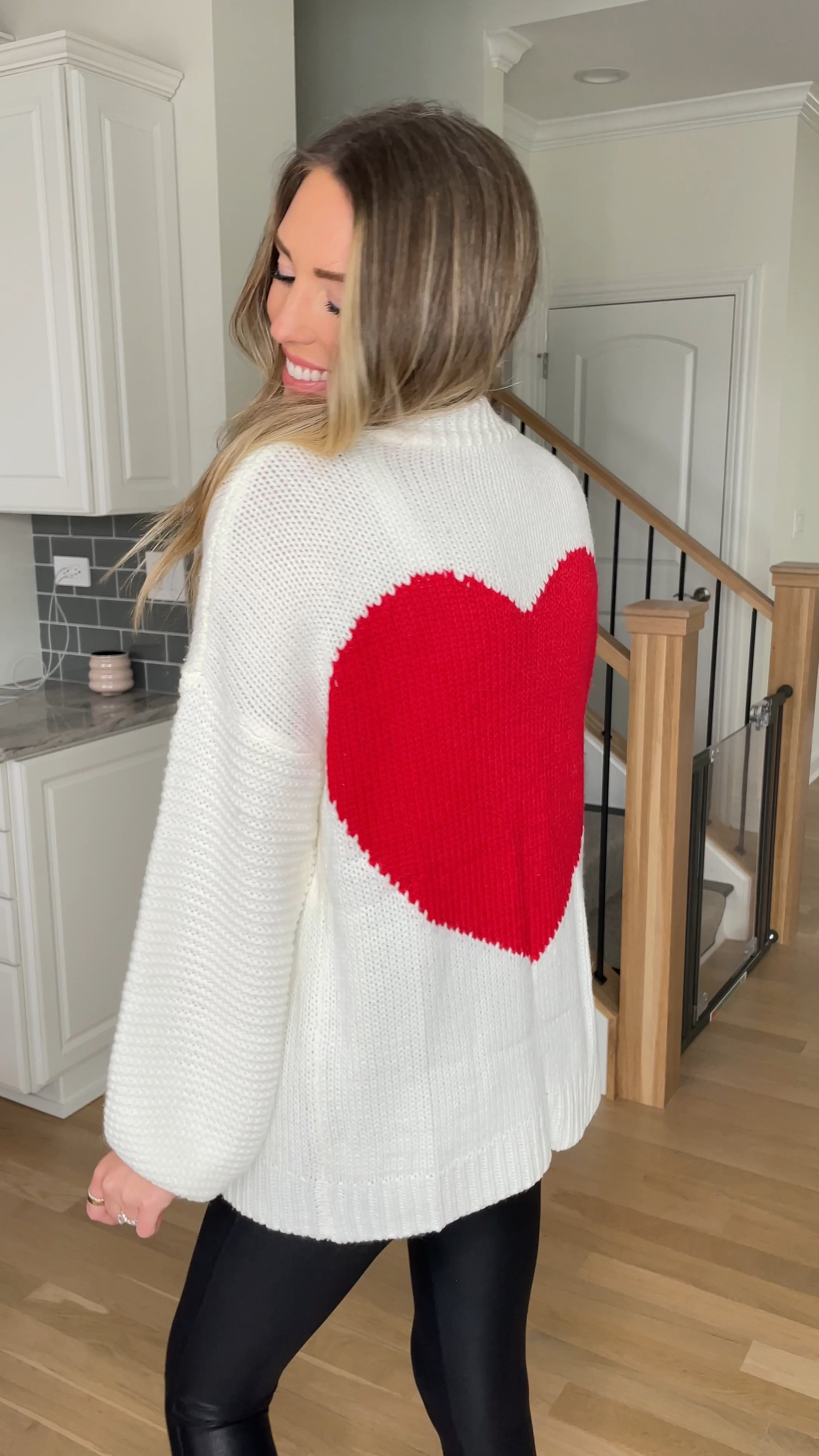 Valentine’s Day outfit / amazon fashion / sweaters / jeans

Small in all of the sweaters and leggings. 26 in the black jeans, 24 in the distressed jeans. 7 in all of the shoes 


#LTKstyletip #LTKSeasonal #LTKunder100