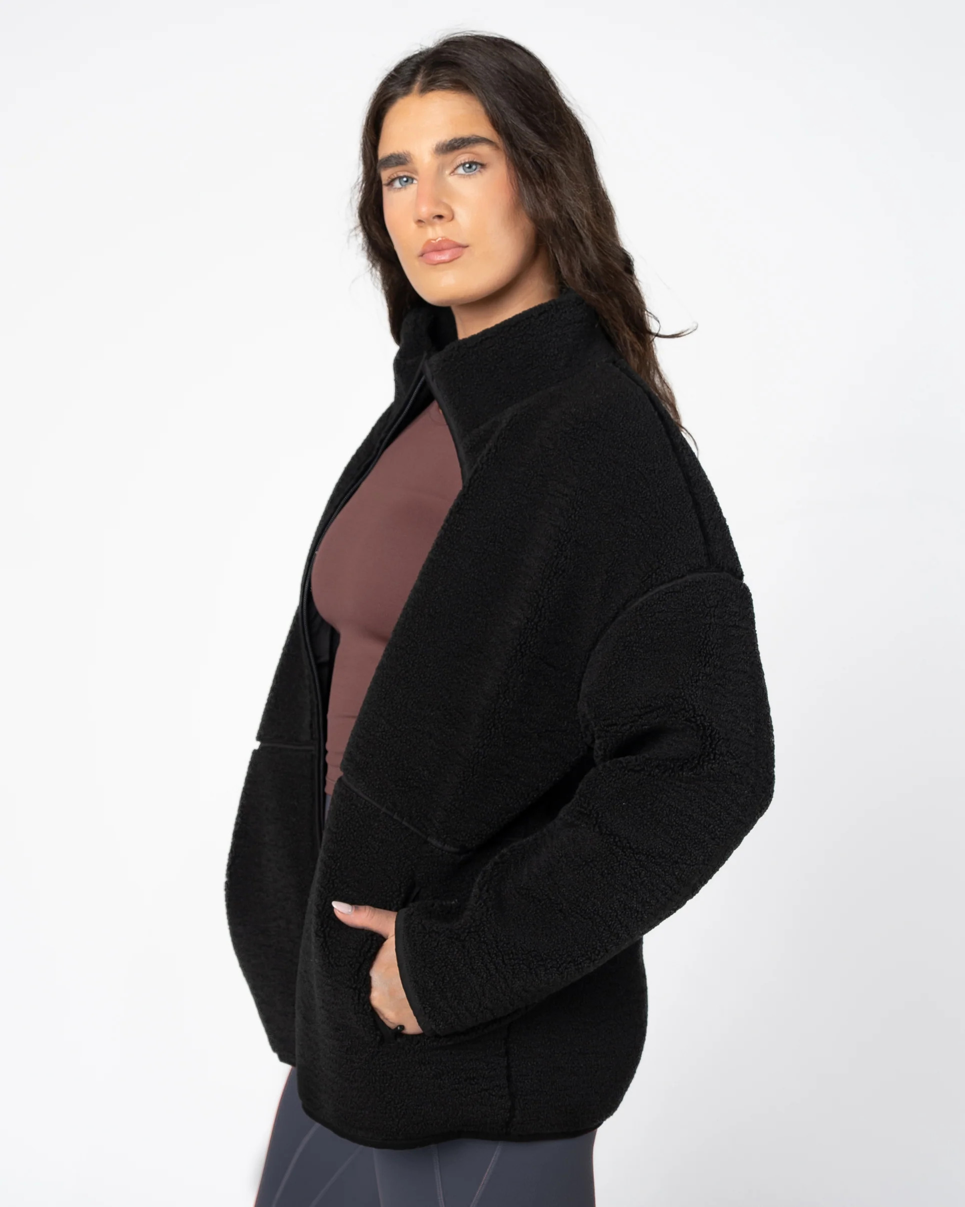 Sherpa Chalet Jacket - Black | Senita Athletics