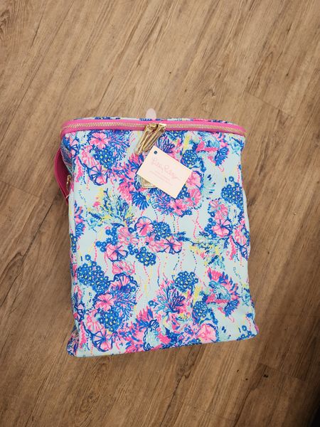 My favorite brand for bright summer clothes and accessories! Will be rocking this Lilly Pulitzer cooler to the beach thia year! This is an older model thats sold out everywhere but I found a bunch of similar ones for everyone! 

#LTKSeasonal #LTKfamily #LTKhome