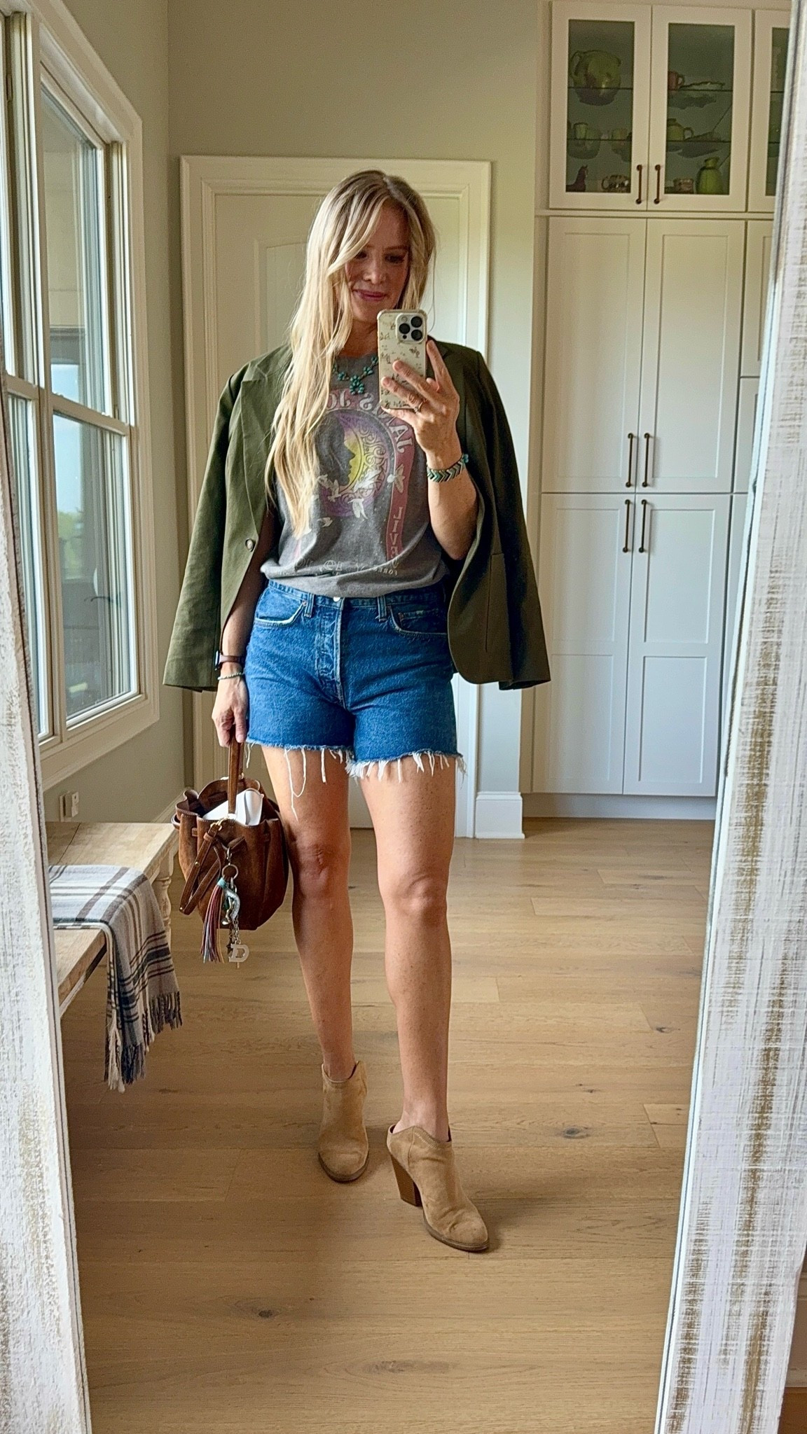 Date night outfit 


Size reference 5’ 9” 140 lbs

Linen blazer - medium
Tts

Graphic tee - medium
(Old Maurice’s)

Denim shorts - 27
(Runs generous for shorts)

Western mules - old target




Date night ootd. Ottn. Transitional outfit. Denim shorts outfits. Shorts date night outfit. Cutoff shorts outfit.

#LTKootd #LTKSaleAlert #LTKTall
