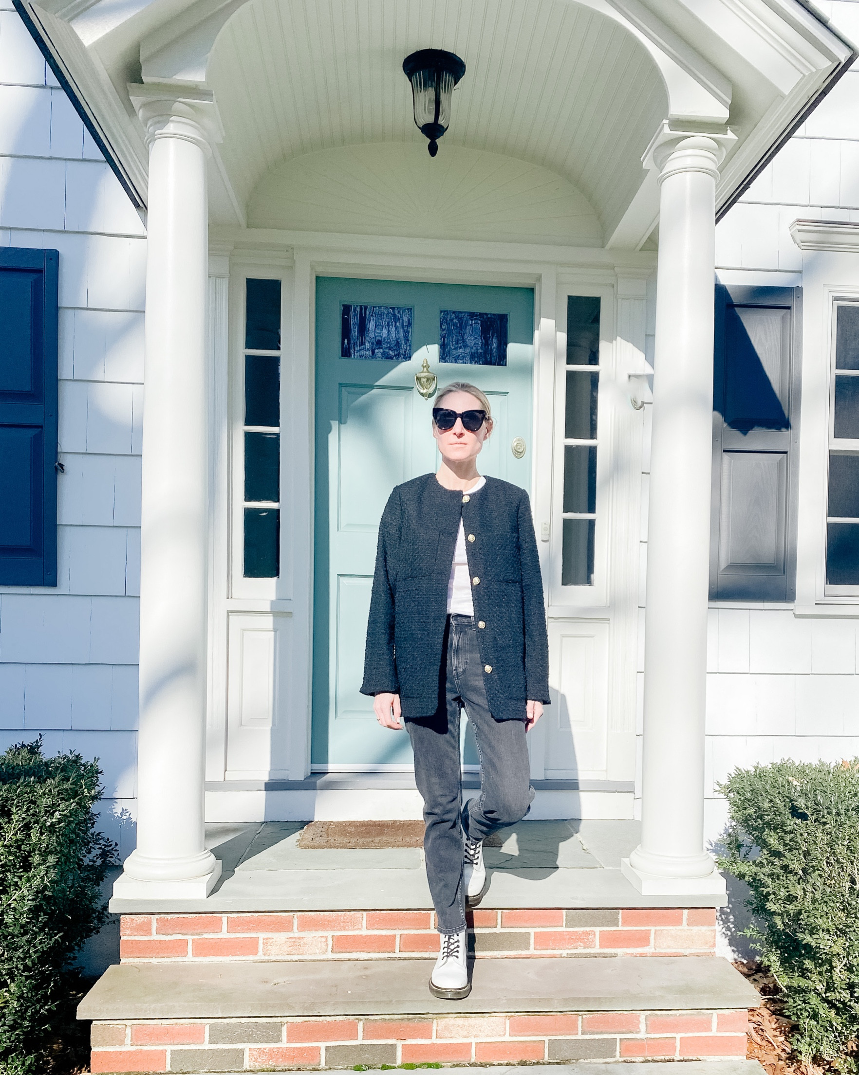 Work outfit, mom jeans, winter outfit, workwear 

#LTKSeasonal #LTKFind #LTKworkwear