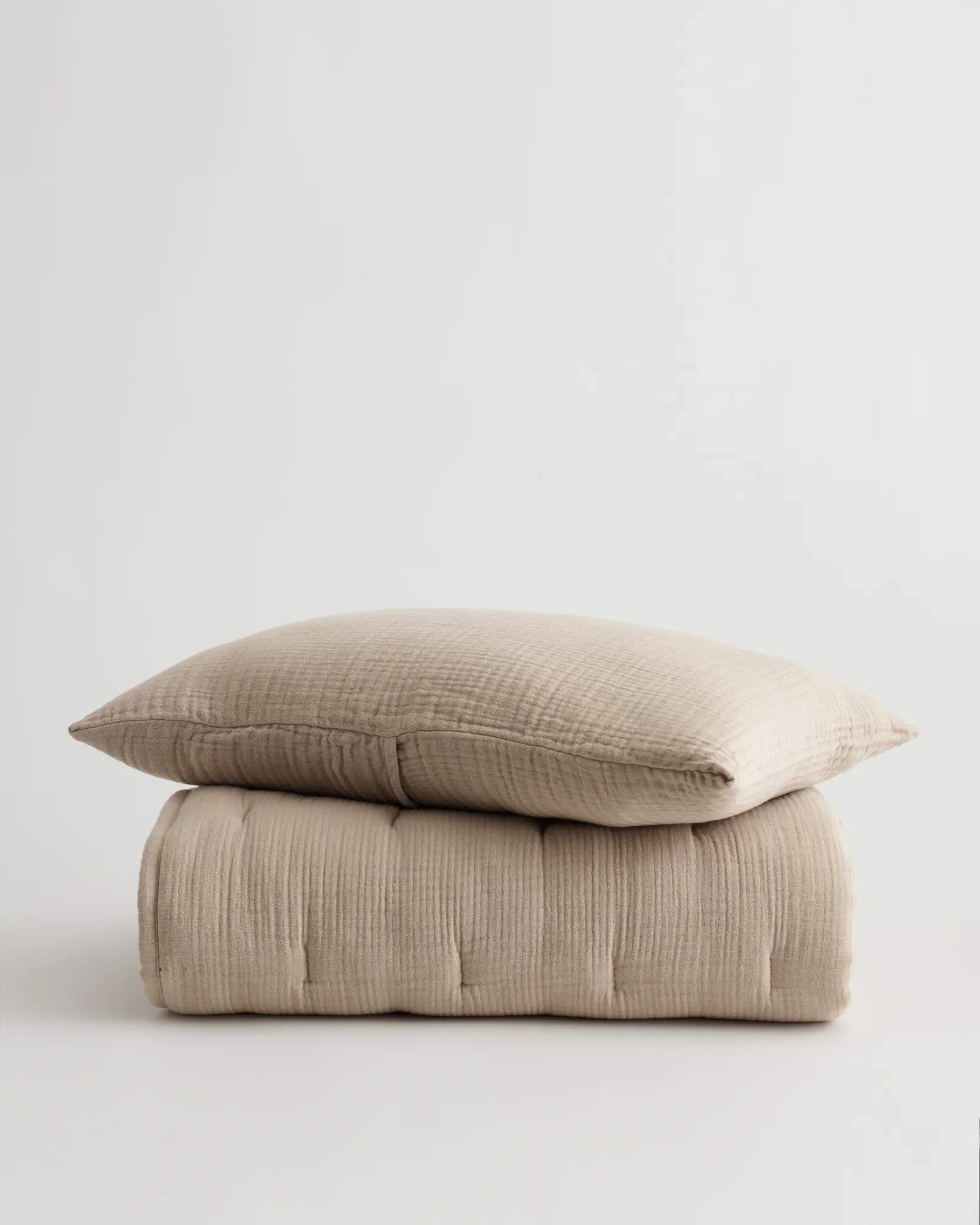 Organic Airy Gauze Toddler Quilt & Sham Set | Quince