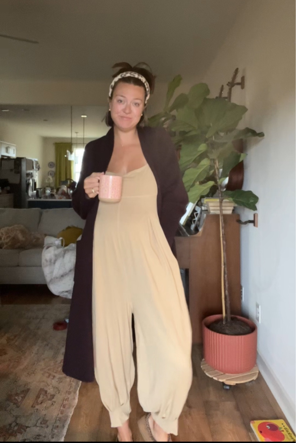 cozy outfit for a chilly fall morning! wearing a medium in this free People fave! 



#LTKbump #LTKstyletip #LTKGiftGuide