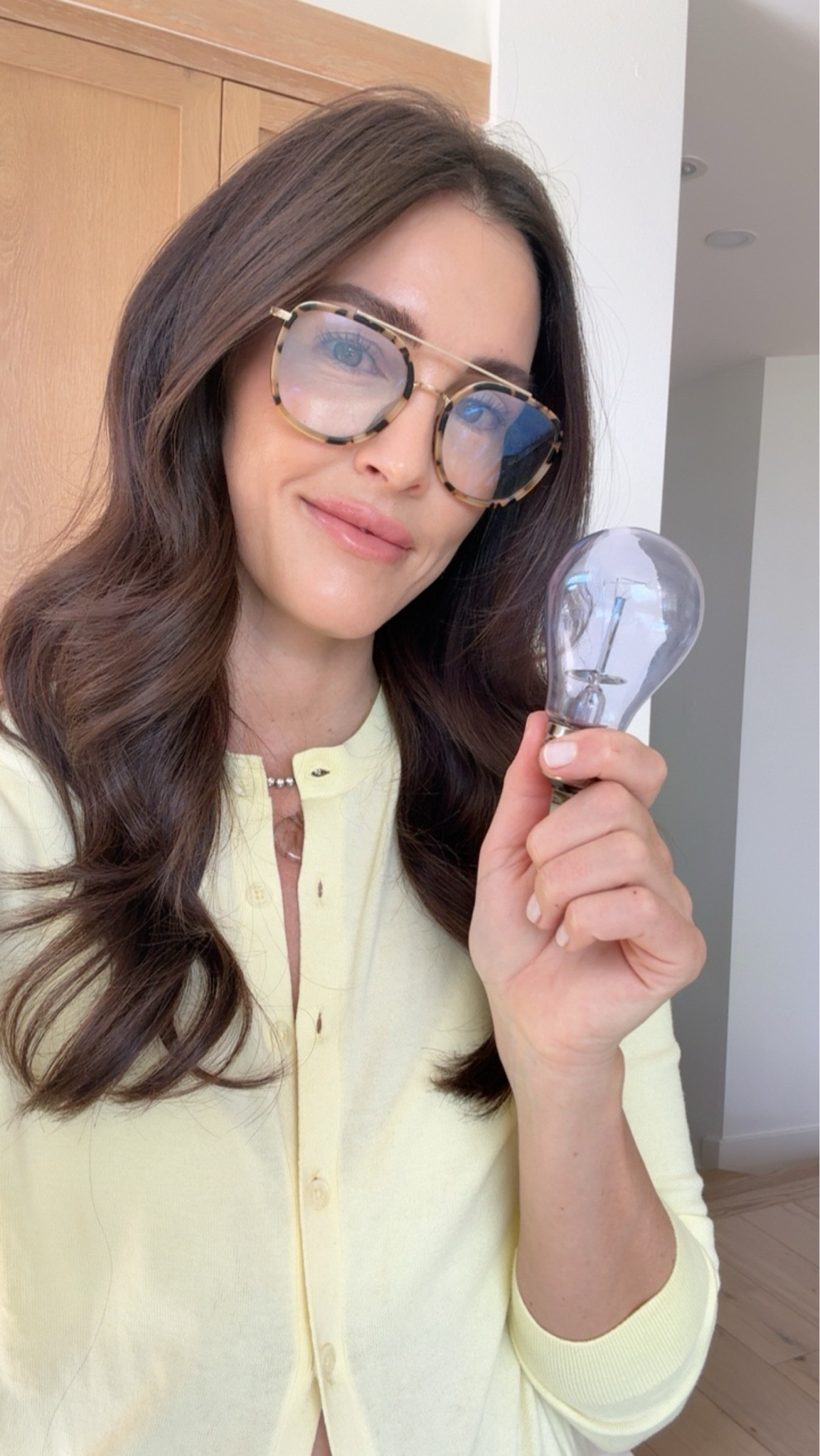 Healthy full spectrum light and blue light blocking glasses 💡🤓

Wellness

#LTKHome #LTKootd #LTKselfcare