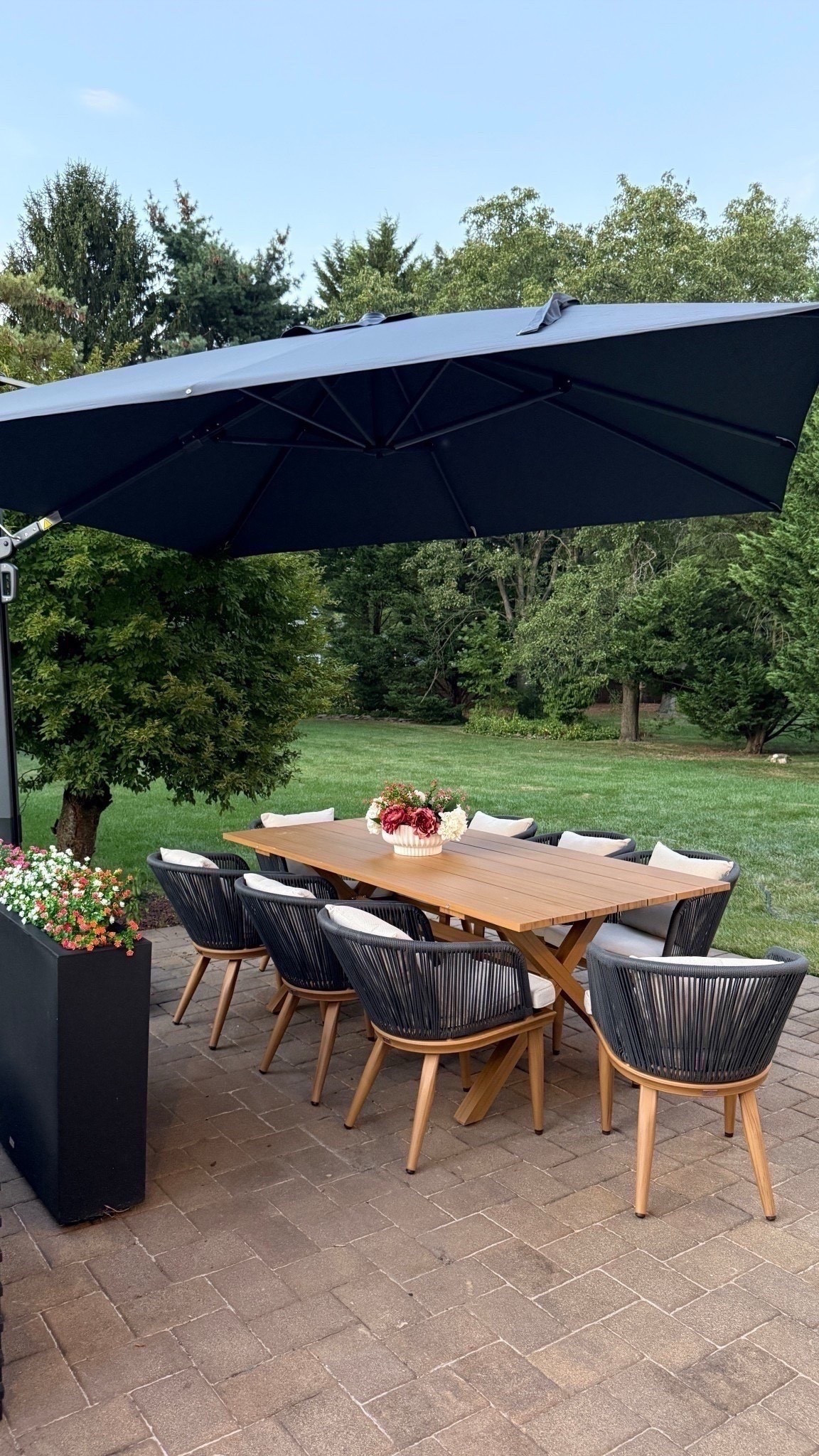 #Ad #wishyouwerehere #outdoor #Wayfair  #WayfairPartner @wayfair Maximize your patio shade area with this large patio umbrella and this beautiful outdoor dining table. Wayfair is my go-to for outdoor seating that transforms patios, decks, and backyards into your own little getaway @shop.ltk #ltkit #liketkit 


#liketkit #LTKSaleAlert #LTKSeasonal #LTKHome
@shop.ltk
https://liketk.it/641zA