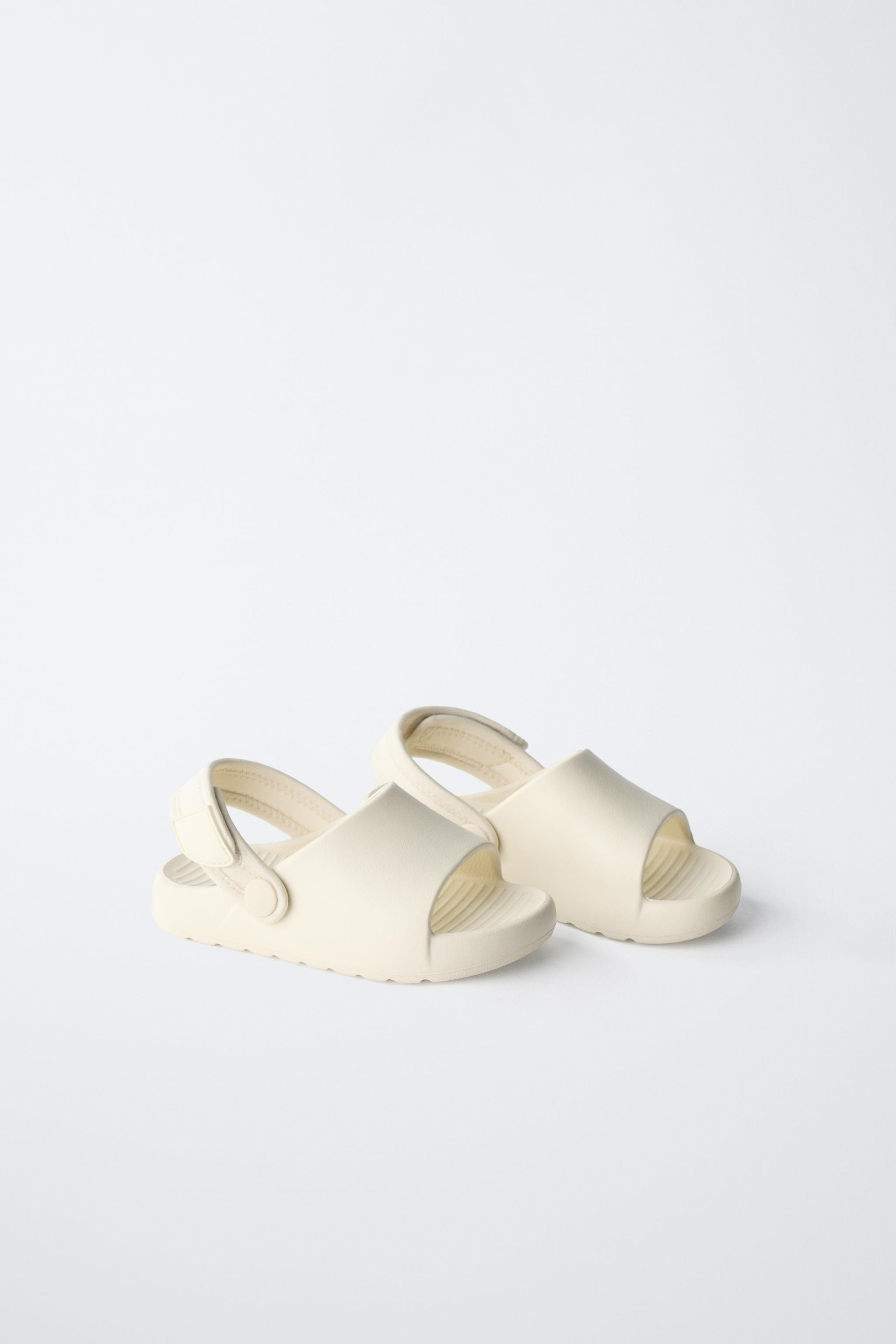 RUBBER SLIDE SANDALS | Zara UK