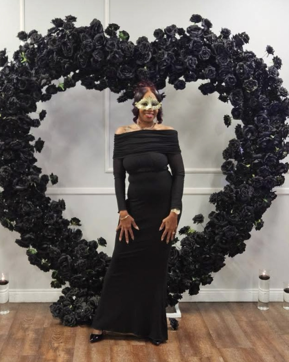 If you are looking for a Black Tie Affair Dress for the Holidays… look no further! 

#LTKHoliday #LTKParties #LTKGiftGuide