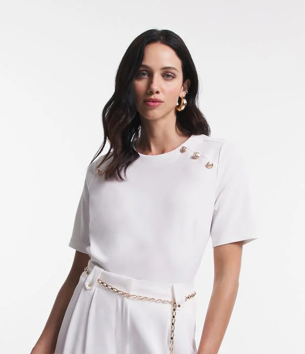 Blusa Manga Curta em Crepe com Botões no Ombro Off White | Renner (BR)