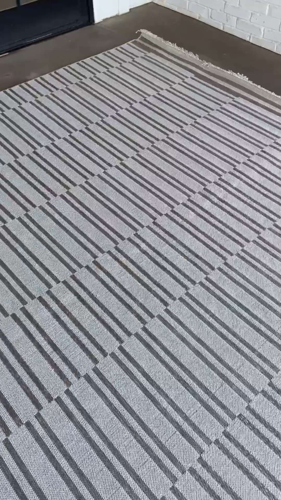 Love our new neutral striped outdoor rug from @Wayfair ✨

Outdoor rug, patio rug, striped rug, Wayfair rug, Wayfair sale, neutral outdoor rug

#LTKHome #LTKSaleAlert #LTKSeasonal