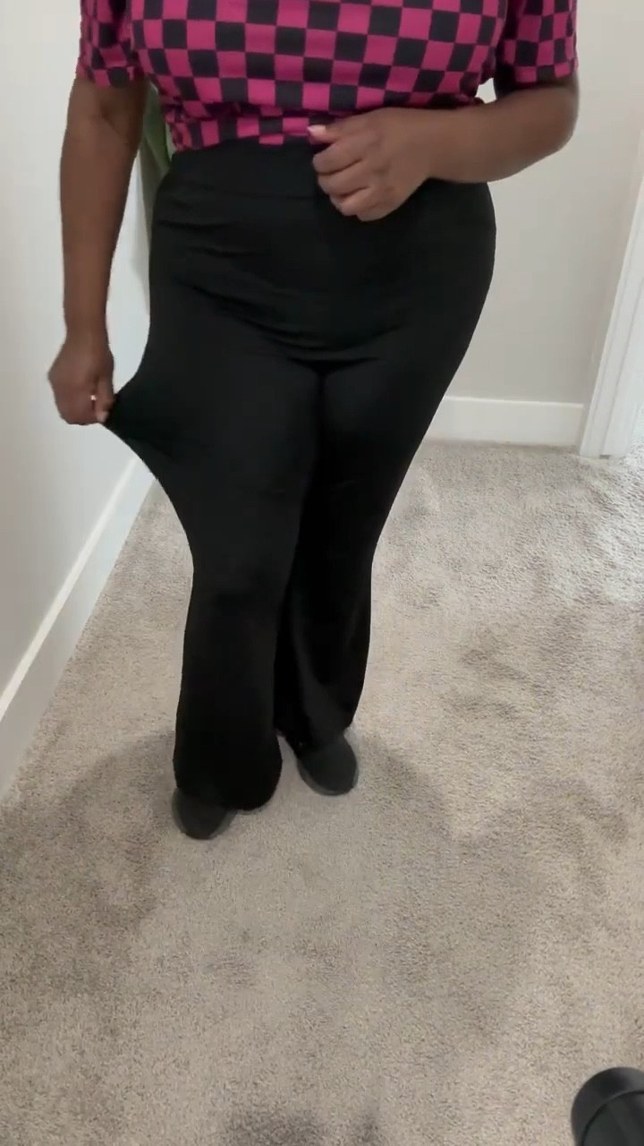 Stretchy pants 

#LTKootd #LTKPlusSize #LTKSaleAlert