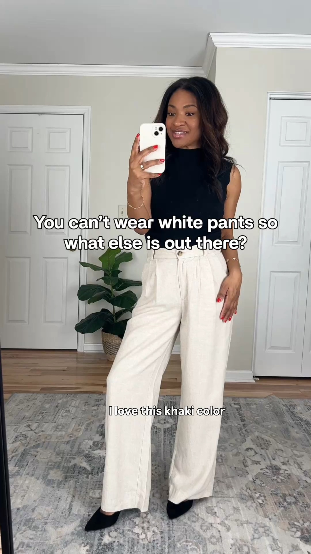 Wearing a size 27 regular in the linen pants. There is mild shrinking on the length that happens after the first wash due to the natural linen fibers. Wash on delicate cycle and line dry and steam iron. Otherwise I love the fit of these and they are lined. #abercrombiepartner @abercrombie 

 #ltkspringsale #ltkover40 #ltkootd

