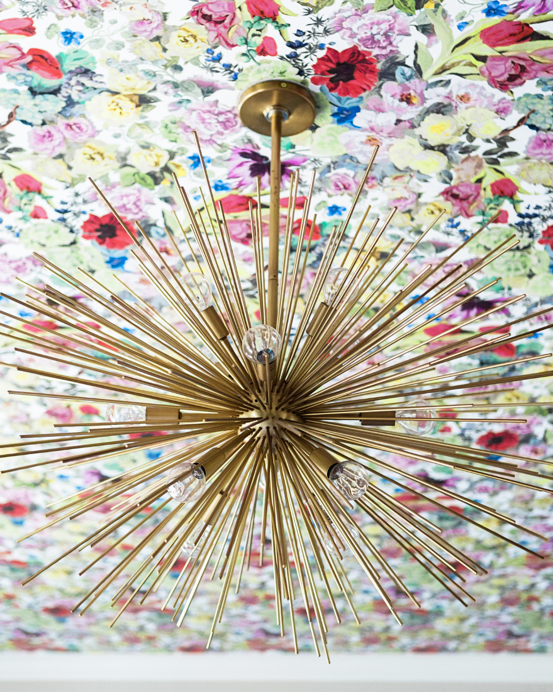 The ceiling deserves attention too 🌟

Adding wallpaper overhead brings in depth, character, and a little unexpected drama in the best way. It completely changes how a room feels without touching anything else.

A good ceiling moment makes a space unforgettable 💕

Shop my favorite wallpapers on my LTK storefront. #LTKHome 💗 

 