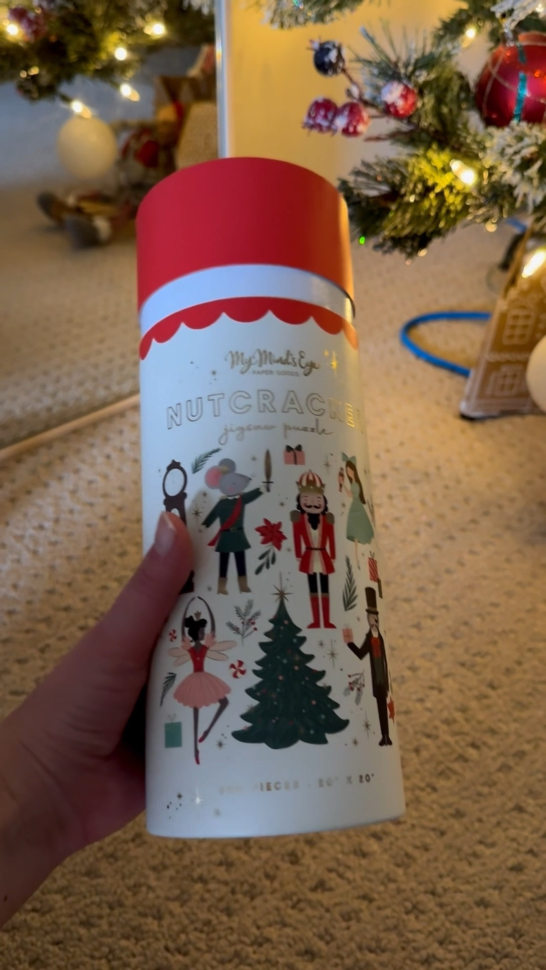 Holiday puzzle time ✨
Such a cute Nutcracker puzzle — perfect for cozy family evenings. Linked similar holiday puzzles and a few festive finds.

#ad #LTKHoliday


#LTKHome #LTKHoliday #LTKKids