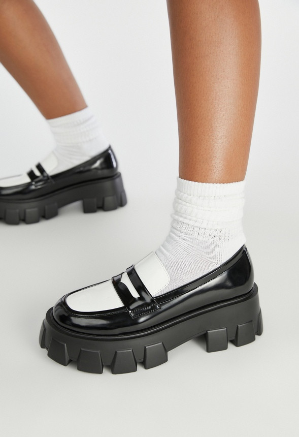 Alina Lug Sole Loafer | JustFab