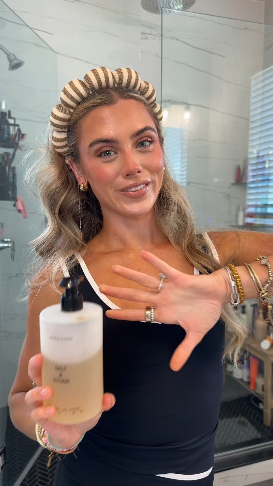 Salt and stone body wash. An aromatic gel cleanser infused with seaweed extracts and hyaluronic acid for a rich, hydrating lather that leaves skin soft and smooth @Salt & Stone

#LTKgrwm #LTKselfcare #LTKBeauty