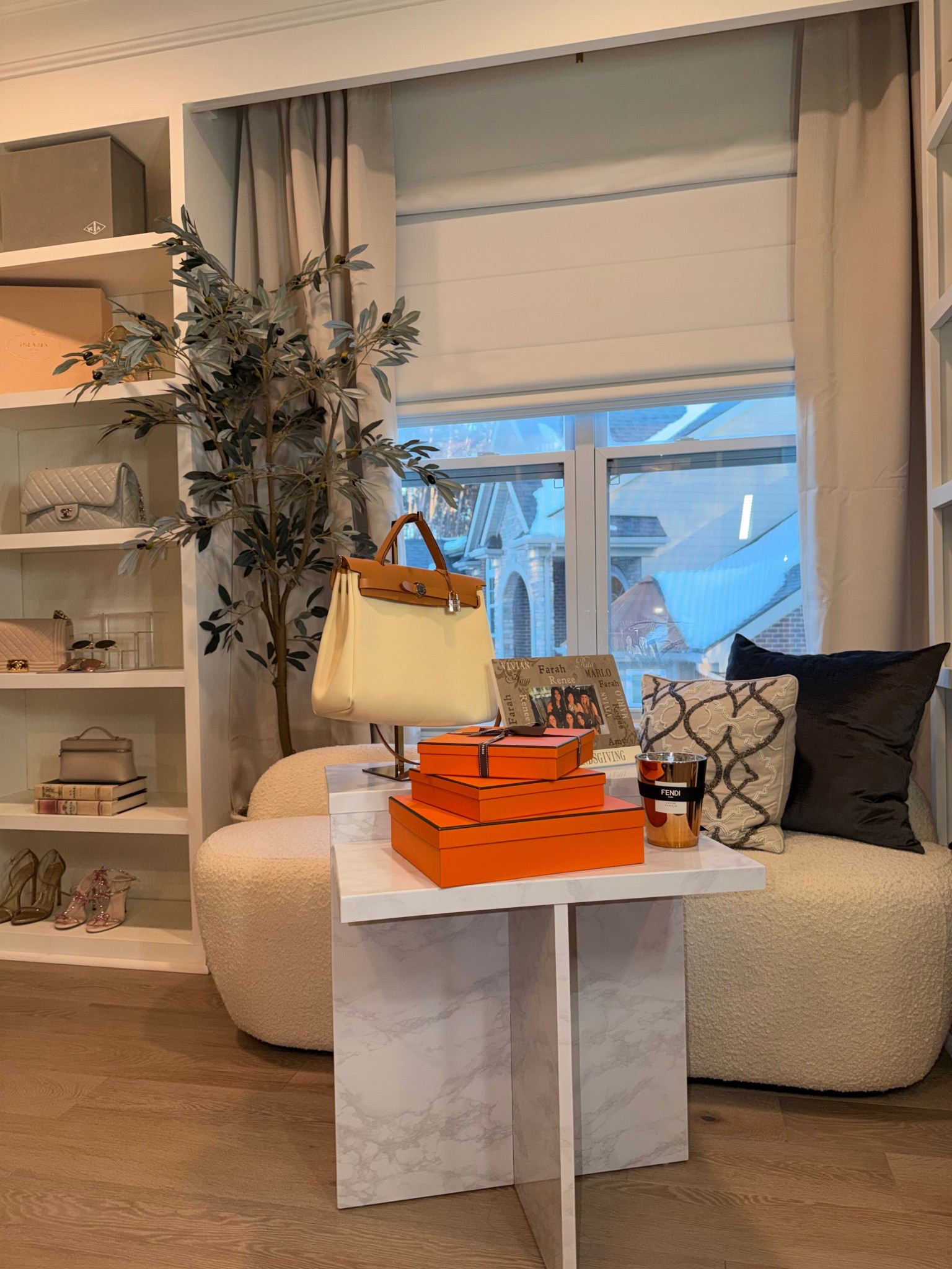 A little nook in my closet 

Curtains/drapes color: birch 
Curtain rod: brass gold 


Cb2 | amazon | Hermes | Chanel | closet organization | Rita Salmo | olive tree | linen curtains 

#LTKHome #LTKOver40