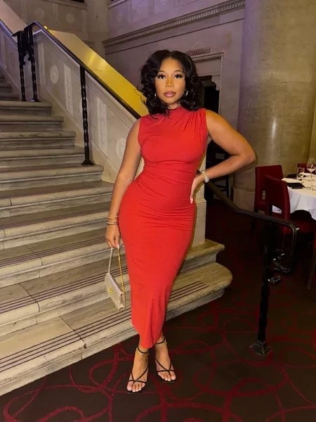 In loveeee with this shapewear AND this dress. Loved how it all came together for date night!! 😍 perfect for every season too so I’ll be getting more colors for spring! 5’9 | 200 lbs | wearing a large in the dress and shapewear in “medium-large"

 #LTKfindsunder50 #LTKstyletip #LTKmidsize