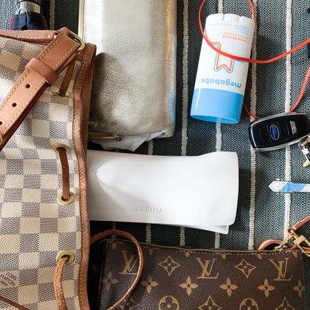 in / my purse

#LTKitbag #LTKbeauty #LTKstyletip