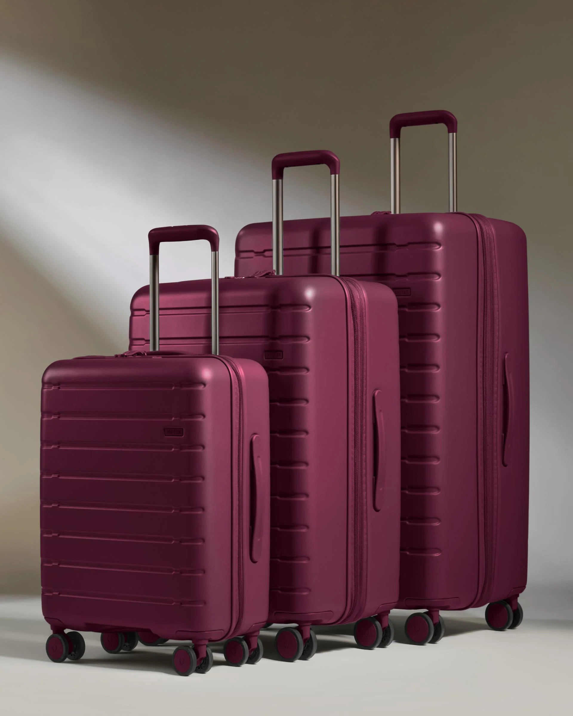 Expandable Carry-on Luggage Set in Red - Stamford 2.0 | Hard Luggage | Antler USA