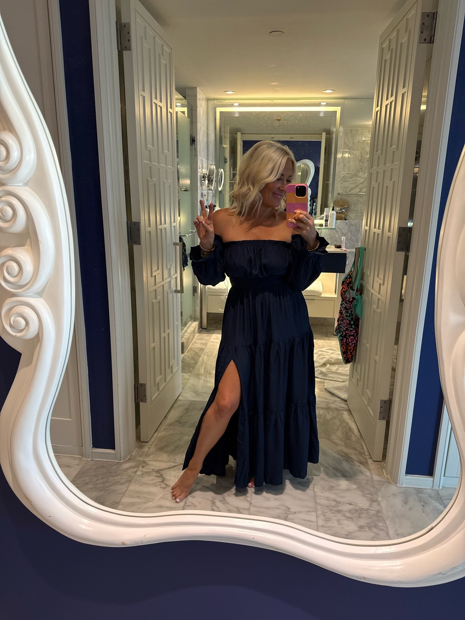 The best dress to photograph! Wore this in Bahamas for our family pics - small