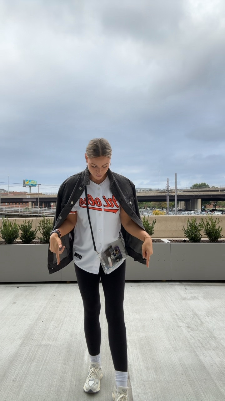 It’s playoff baseball time & even though the Os are out (still wiping away tears) use this gameday look to transition into fall!

Jersey is size YL
Jacket is Missguided tall M (cannot find the link)
New Balance- Sea Salt- 8 (run big)

#LTKFitness #LTKVideo #LTKSeasonal