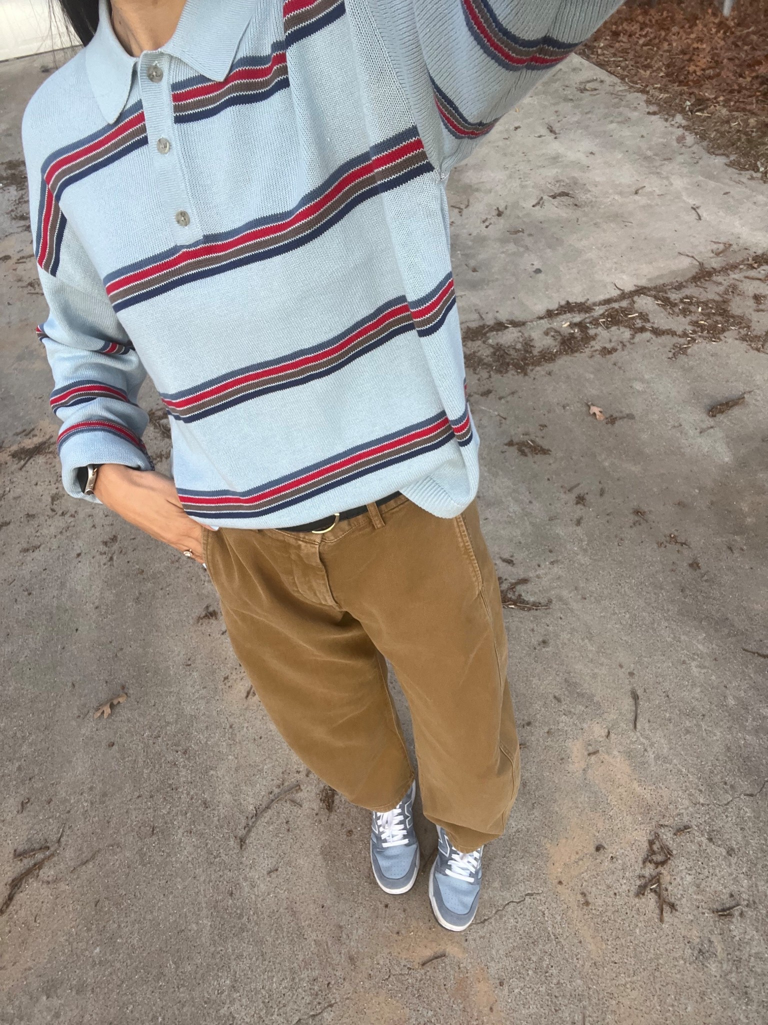 wearing a medium top 
size 0 pants

#LTKSaleAlert #LTKootd #LTKWorkwear