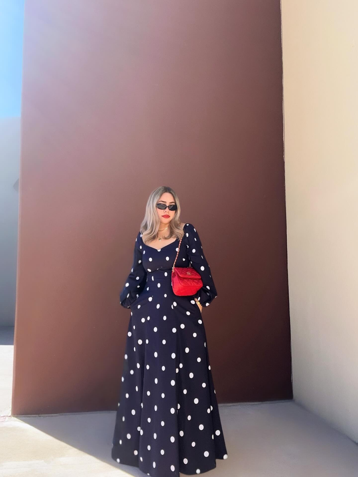 Some days call for something simple and beautiful 🤍✨
Just feeling grateful for little moments, and easy outfits. ❤️

#effortlessstyle #outfitinspo #polkadots
#outfitinspiration #outfitinspo