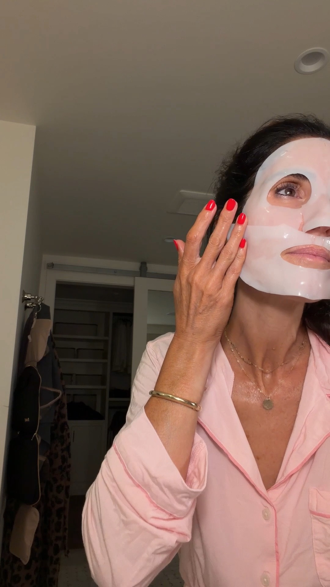 One of my favorite collagen sheet mask from Amazon! This gives me the best glow in the morning #stylinbyaylin #aylin

#LTKgrwm #LTKdayinmylife #LTKBeauty