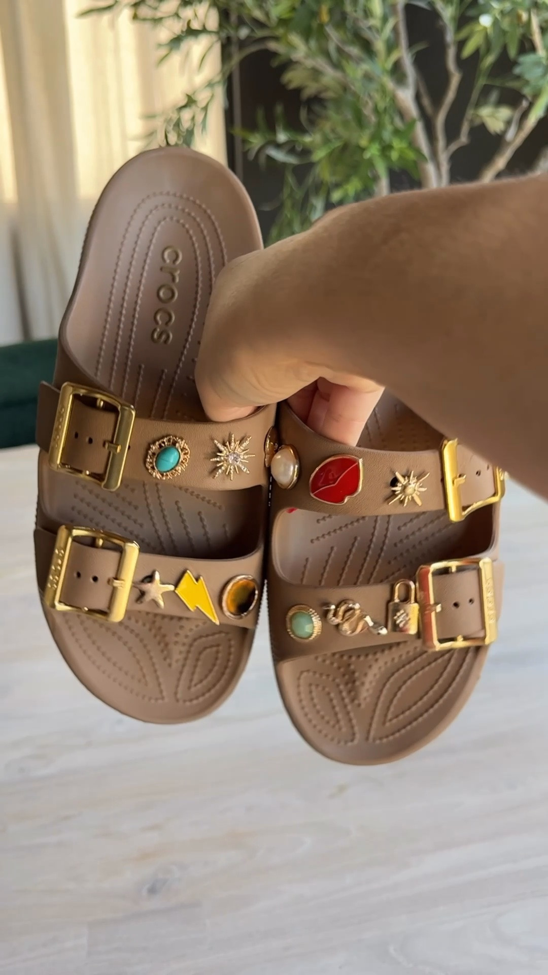 Not sure how back to school shopping turned into me also getting two new pairs of @crocs but here we are lol 

If your kiddos need a pair of new crocs for school I am fully supporting you grabbing yourself a pair too 😀

#crocs #ad