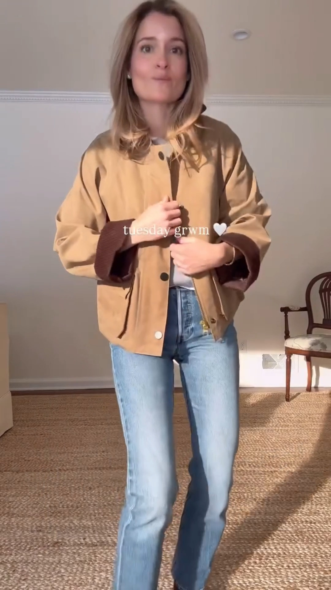TUESDAY OOTD ☕ love pairing a great vintage inspired denim wash, heather grey and this khaki with dark brown accents together! 

Great basics paired with a few statement pieces today.  Classic jeans and sweater with new Alex Mill Chiltern Cropped Jacket and Larroude Cyprus fur lined boat shoe take this outfit from basic to elevated. 

@levi 501 Original are my new denim obsession

@Quince $50 cashmere

@alexmill cropped jacket takes this outfit to another level

@larroude lined boat shoes are jus the cutest and most fun

@Dorsey bracelet 

Sizing notes...jeans: 25x30 (true size but they are rigid so if between size up 1); sweater: small (my true size); Tee: small (my true size); shoes: 38 (these run small. Definitely size up 1 and consider 1.5 if you have wider feet); jacket: XS (I typically take an XS in jackets which is 1 size down from everything else I wear) 


❤️ Follow if you’re looking for easy everyday outfit inspiration! 

#grwm #ootd #outfitinspo #outfitoftheday #outfitideas everydaystyle ootd fallstyle falloutfitinspo effortlessstyle momstyle classicstyle closetstaples styleblogger realoutfitgram fallfashion outfitinspo wardrobestaples ootd  realoutfitgram

#LTKdayinmylife #LTKSeasonal #LTKootd