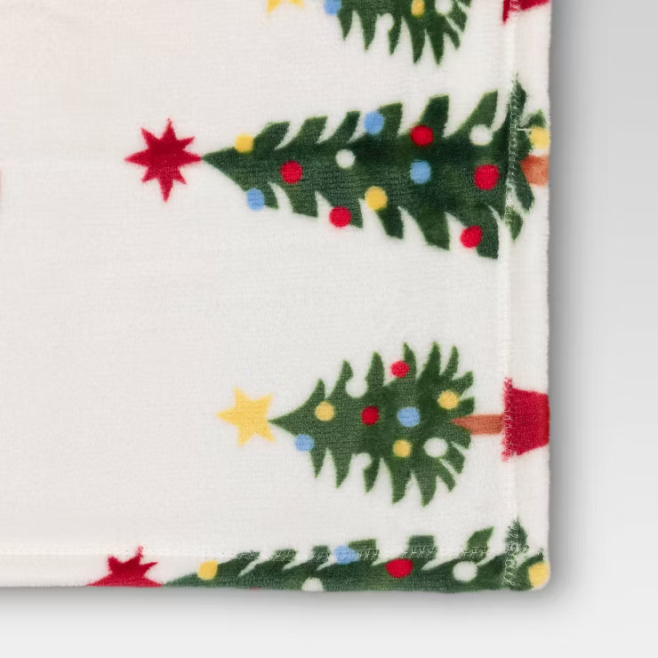 Christmas Trees Printed Plush Christmas Throw Blanket Cream - Wondershop™ | Target