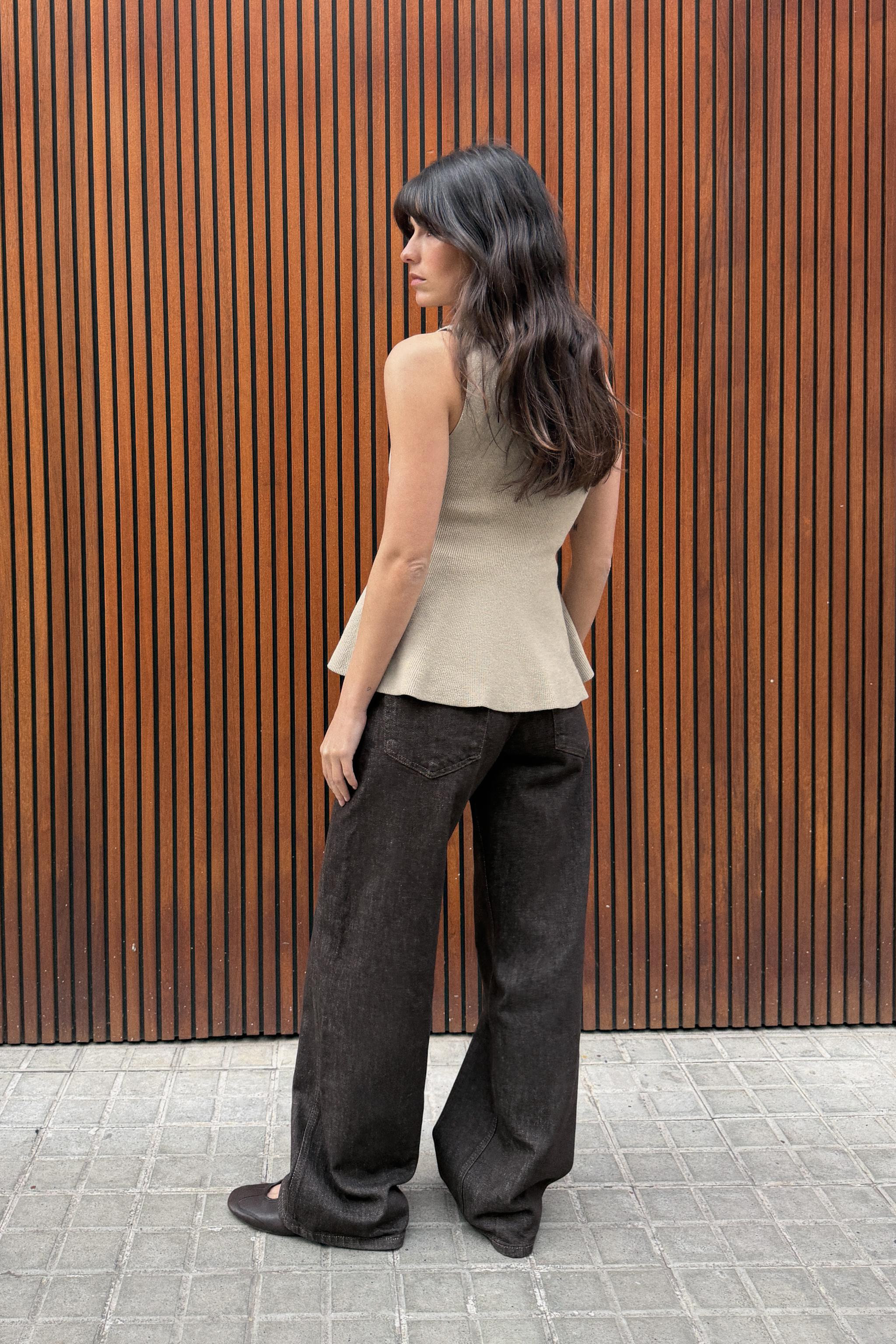 BUTTONED RIBBED PEPLUM TOP | Zara US