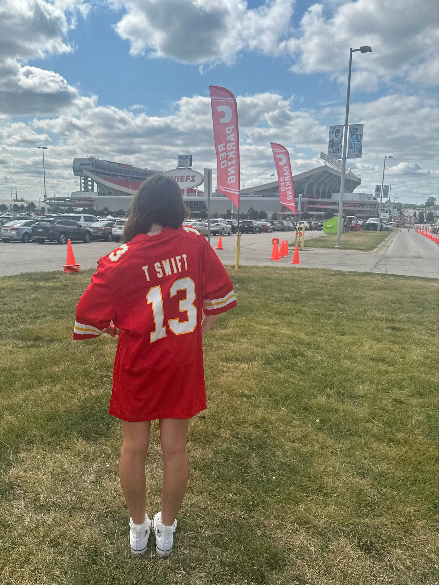 Here's how you can buy a custom Taylor Swift Chiefs jersey