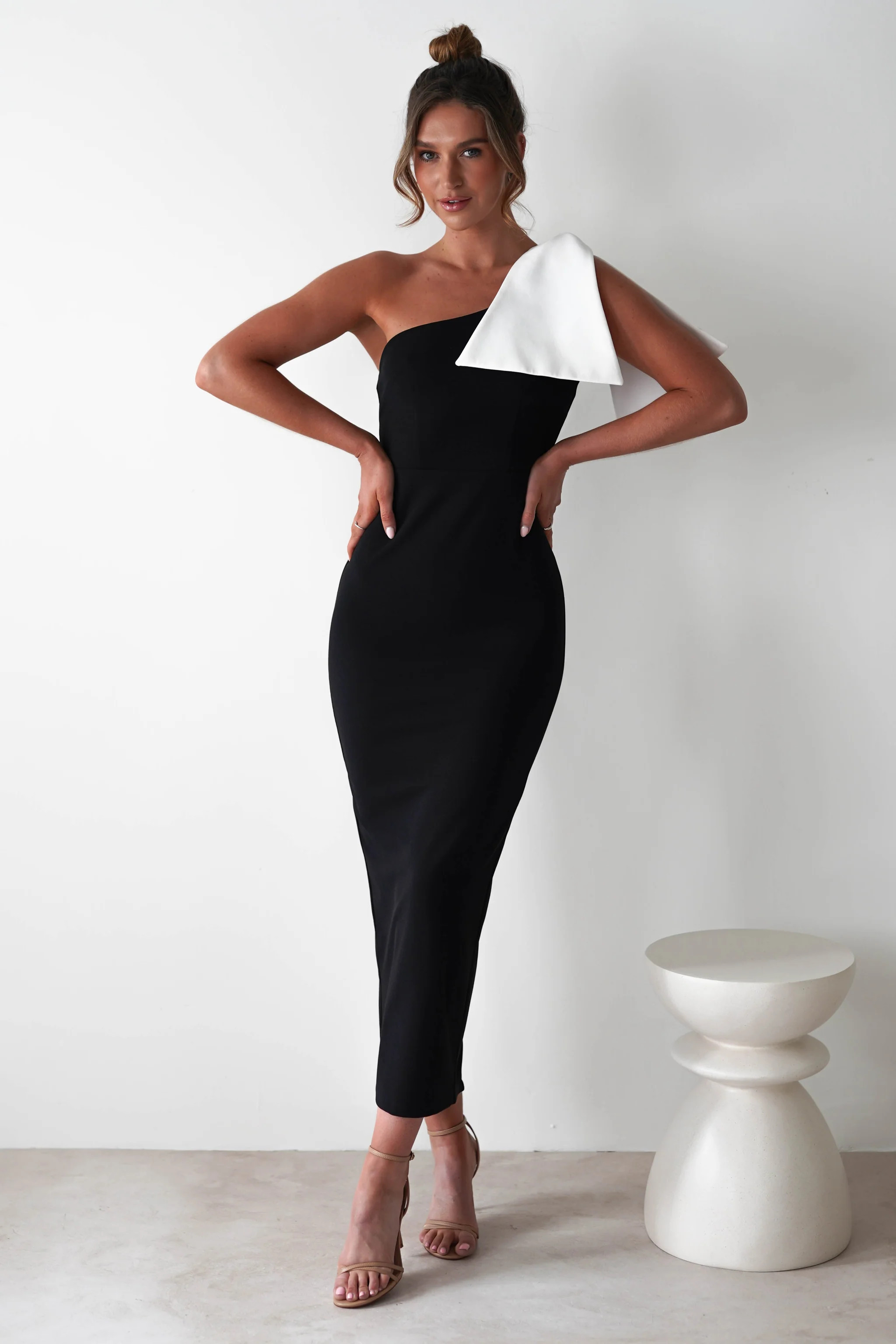 Freyja Bodycon Midi Dress | Black | Oh Hello Clothing