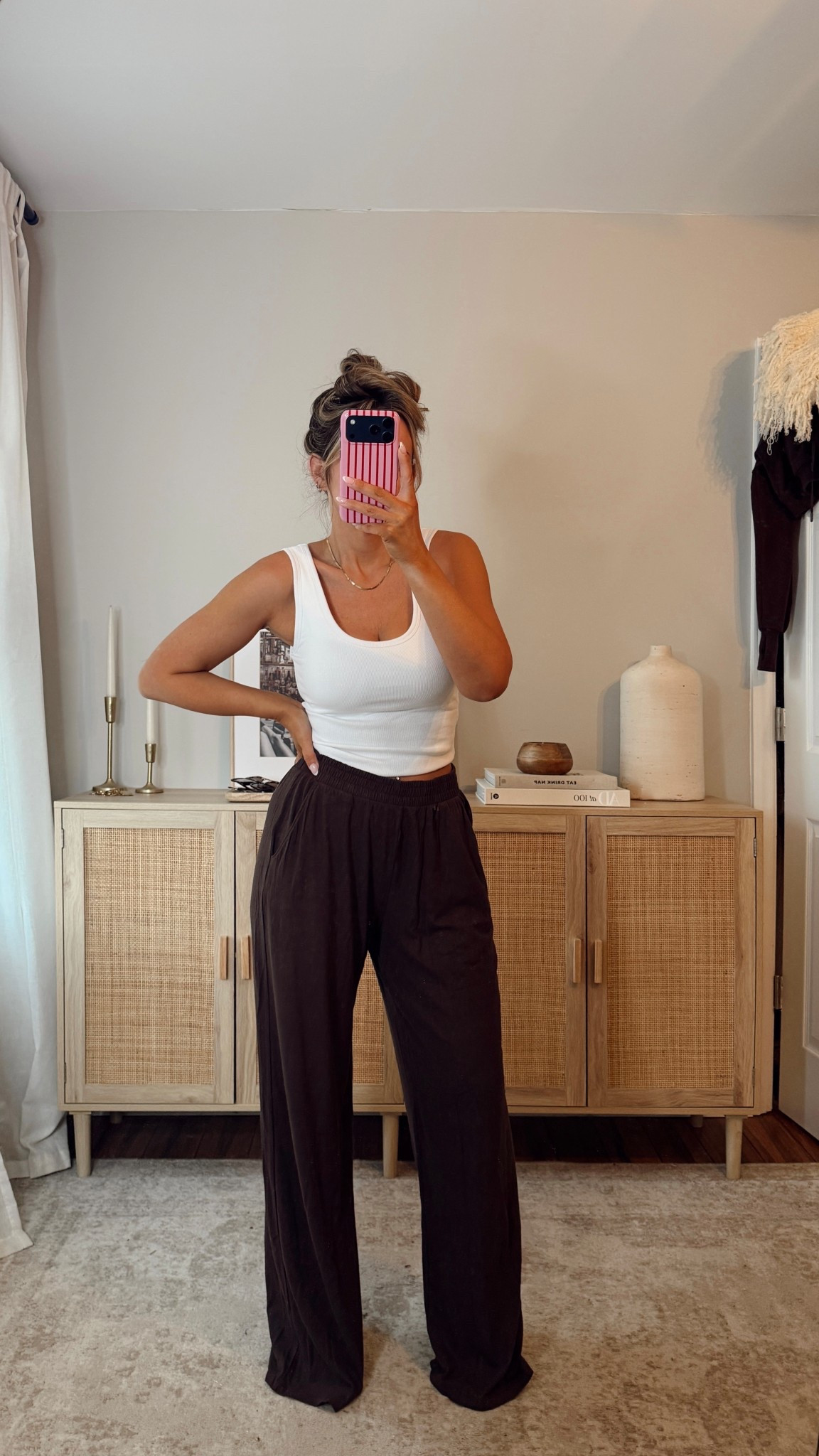 comfy, slouchy everyday wide leg pants! i’m wearing a size M in long length. size S tank top— has a built in bra! @abercrombie  for anything vici use LEANN35 to save $$

#LTKootd