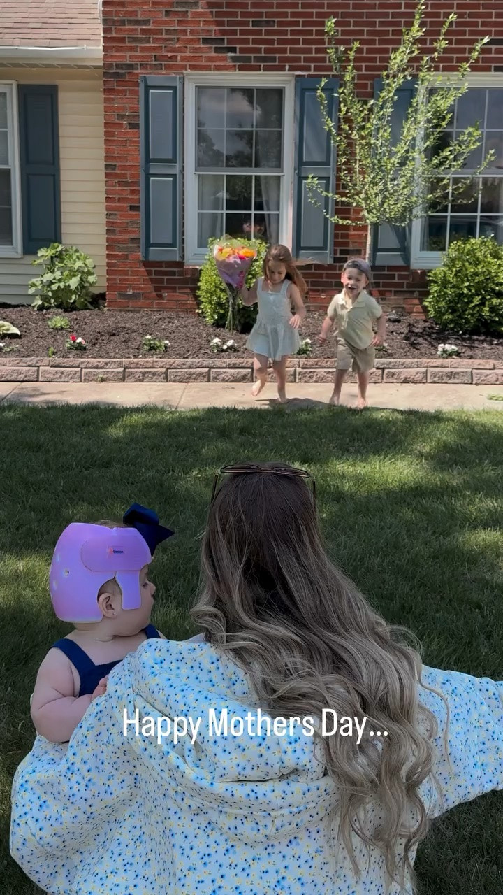 ✨Being their Mama is who I’m meant be✨

Ever since I was a little girl I have dreamed of being a Mama. Being their Mama is everything I have dreamed of and more. The absolute best kind of chaos. The ones who bring me joy and laughter even on the hardest days. The ones who get me through the tough days. The reason for everything I do. The best title I’ve ever held. Grateful to be your Mom 🤍

✨Matching outfits linked in my LTK in my bio! Is it even Mothers Day if you’re not matching your littles? 

#logilates #targetmomfashion #targetfinds #mommy&me