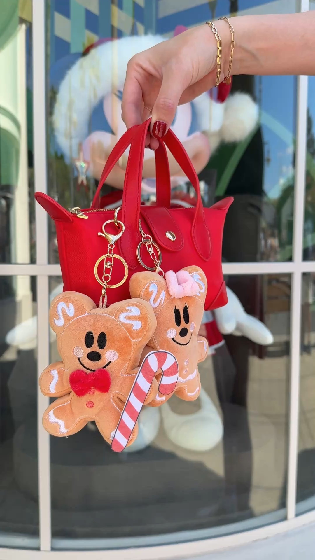 Gingerbread plush bag charms for Christmas. #disneypurse #bagcharms #christmasbagcharms
