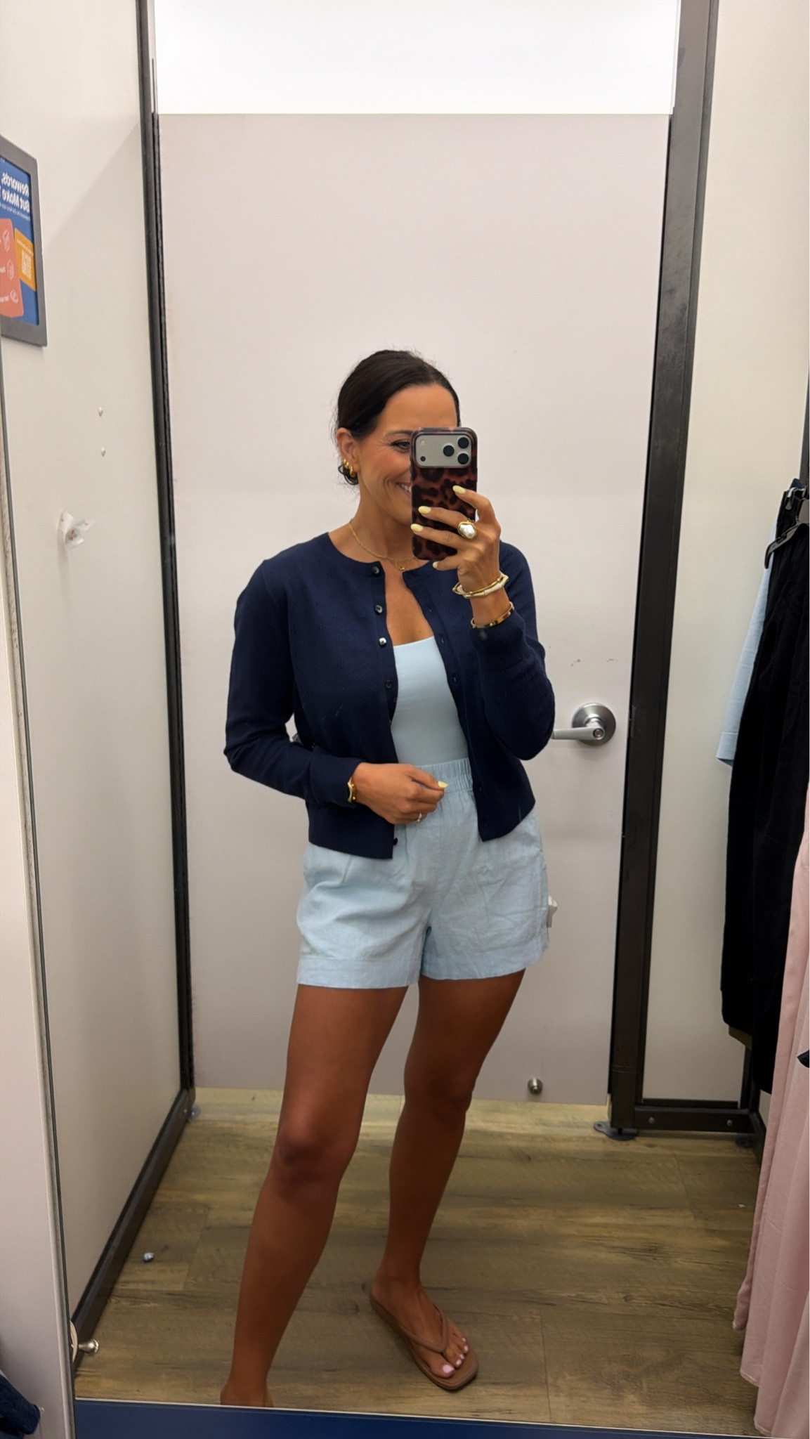 old navy spring finds 💙
old navy outfit, spring outfit inspo, cardigan outfit, casual chic look, affordable fashion
#oldnavyfinds #springstyle #ltkfashion #casualoutfit #affordablefinds #everydaywear