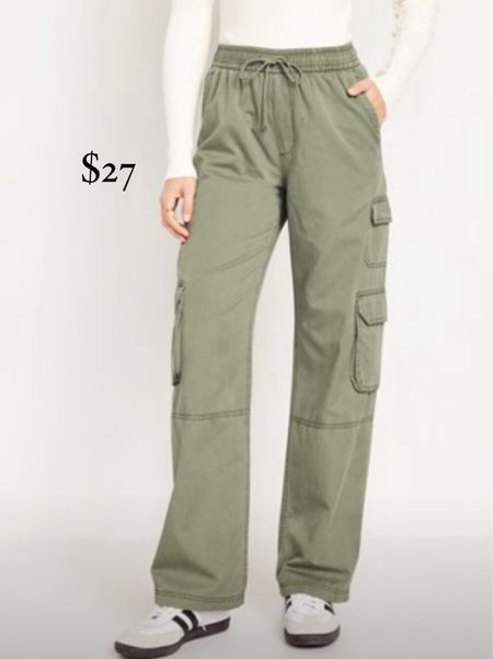 $27 Old Navy Mid-Rise Cargo Pants / spring outfit / summer outfit 

#LTKFindsUnder50 #LTKWorkwear #LTKOver40