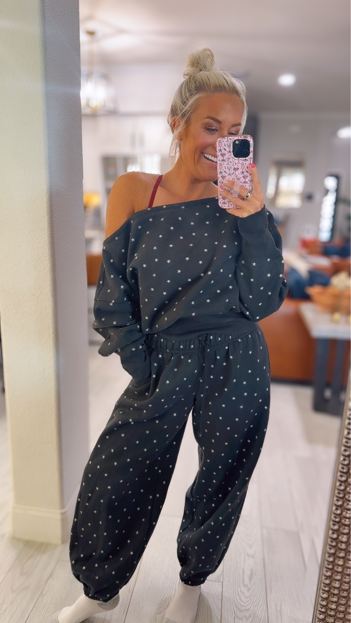 How cute is this loungewear set from Target!! Large in top, medium in joggers