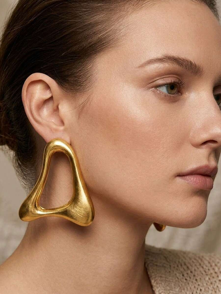 1 Pair Women's Exaggerated Gold Geometric Hollow Triangle Earrings, Abstract Thick Metal Fashion ... | SHEIN