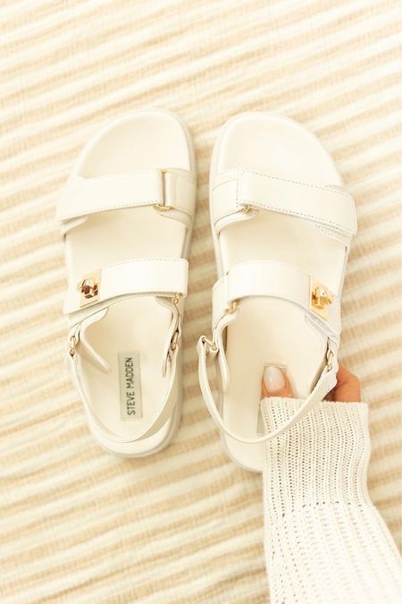 Amazon Sandals For Spring And Summer 🌸

amazon sandals // spring sandals // summer sandals // sandals // amazon fashion finds // amazon finds // amazon shoes // steve madden sandals // steve madden shoes // steve madden slides

#LTKSeasonal #LTKstyletip #LTKshoecrush