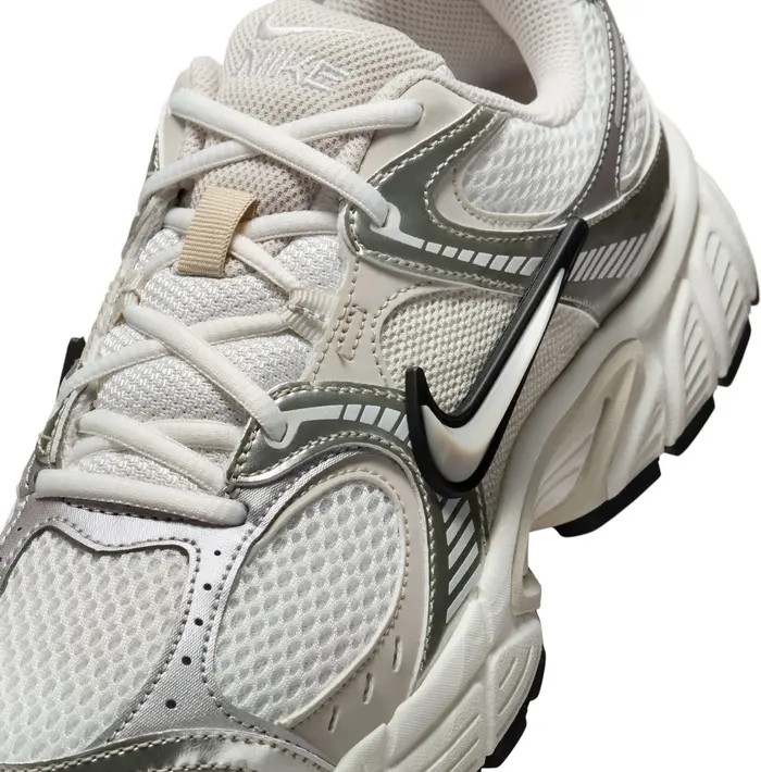 V5 RNR Sneaker (Women) | Nordstrom Rack