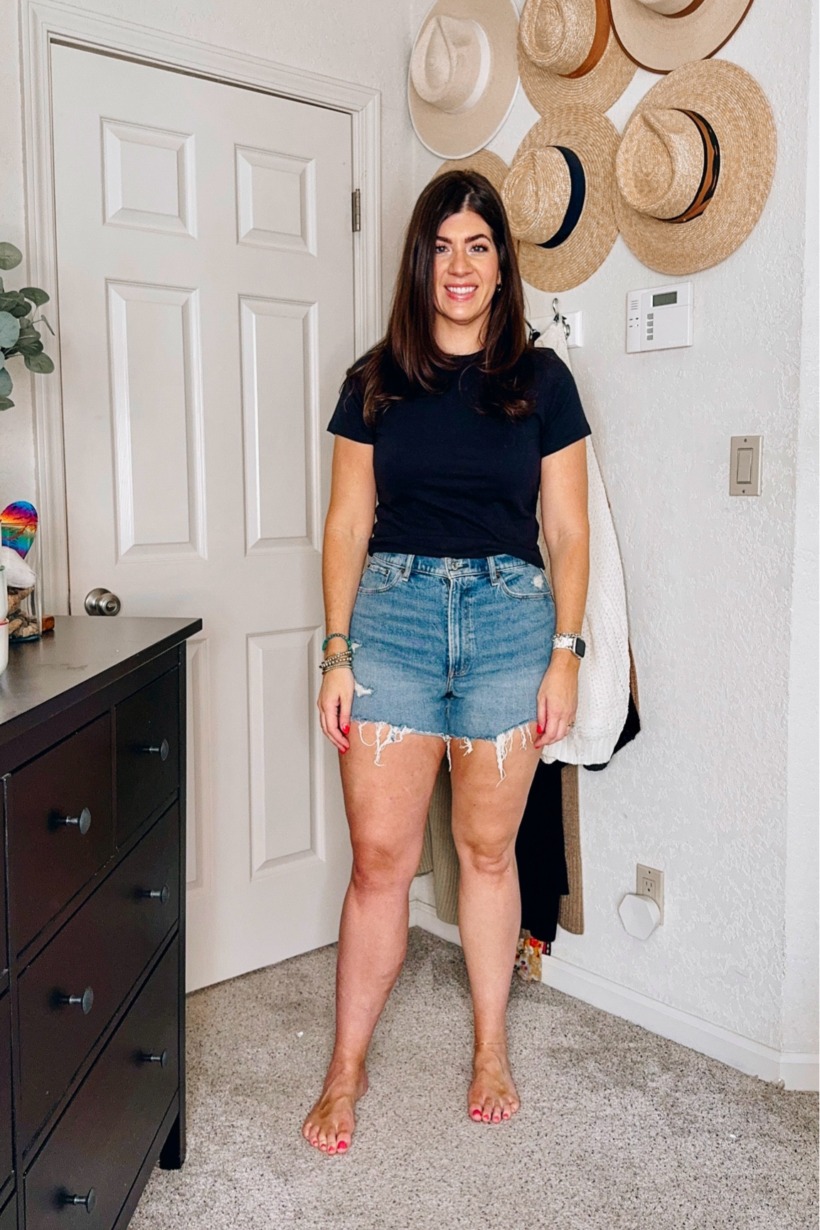 Curvy mom shorts- I size up to a 30 curvy in these 


#LTKSaleAlert #LTKOver40 #LTKMidsize