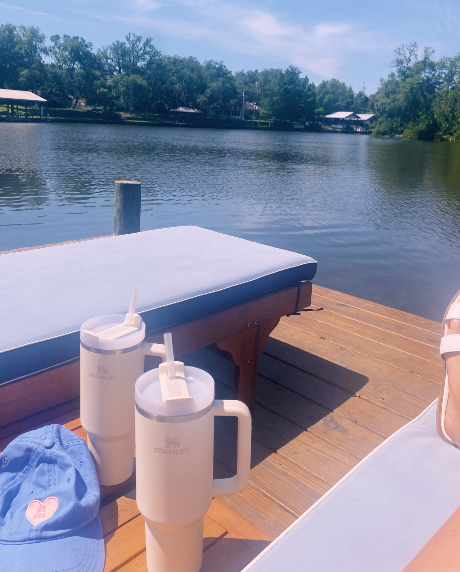 the best stanley to keep any drinks cold on a hot summer day! 👏👏 stay hydrated 🌊

#LTKSwim #LTKFindsUnder100 #LTKActive