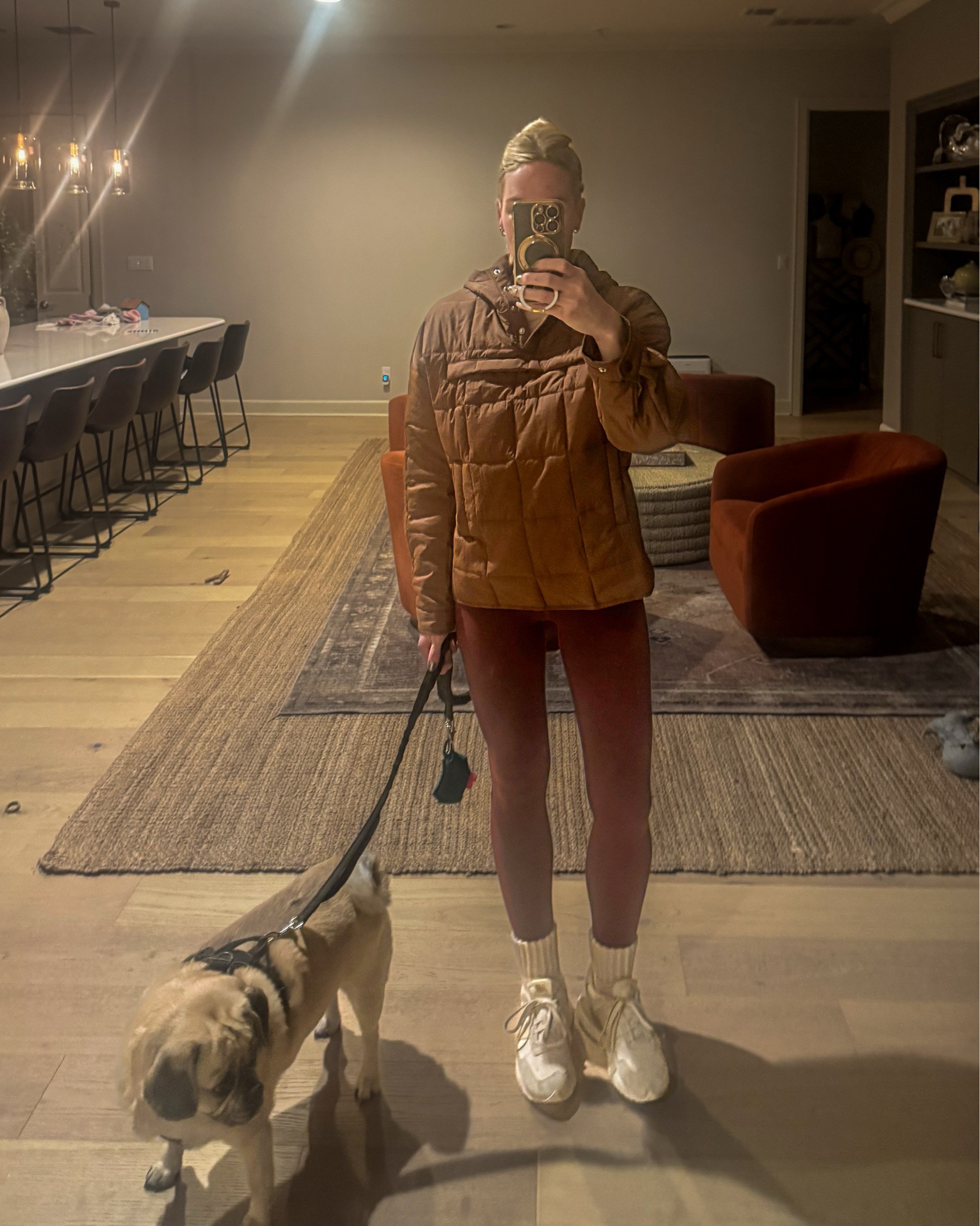 Early morning walks deserve this lightweight puffer 🧘🏼‍♀️
•
Athleisure | Fall Coats | Brown | Burgundy | Amazon Fashion | Amazon Finds 

#LTKFitness #LTKU #LTKActive