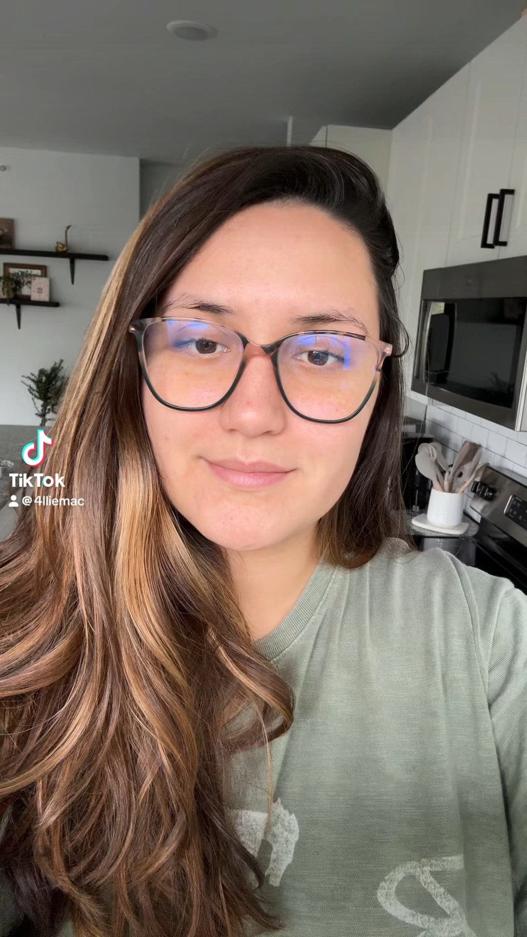 Blue light glasses 🫱🏽‍🫲🏼 no more migraines !!! 

#LTKstyletip