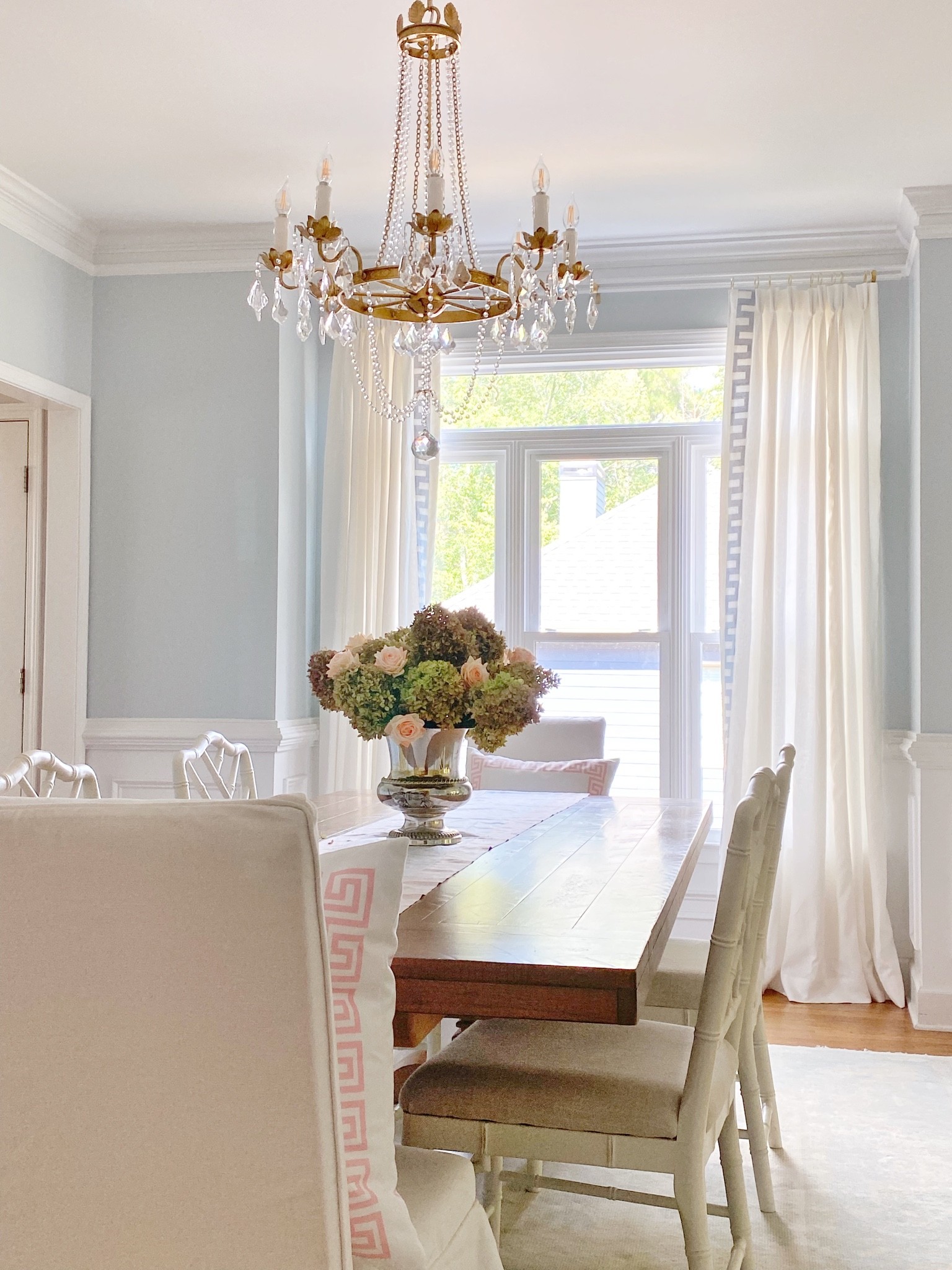 Dining room, Schumaker, drapes, curtains, crystal chandelier, French, glam, Ballard, Greek key, farmhouse table, pottery barn, Etsy, fall, autumn, dining room decor, grand millennium, coastal grandmother, traditional,chinoiserie 

#LTKhome