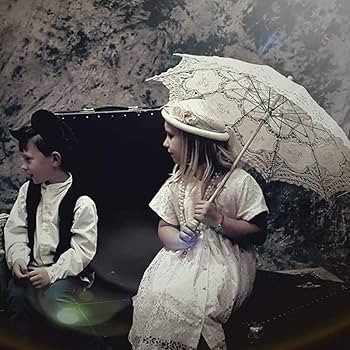 SQOIKOS Ivory Lace Parasol Umbrella Vintage Wedding Bridal Lace Umbrella for Decoration Photo Tea... | Amazon (US)