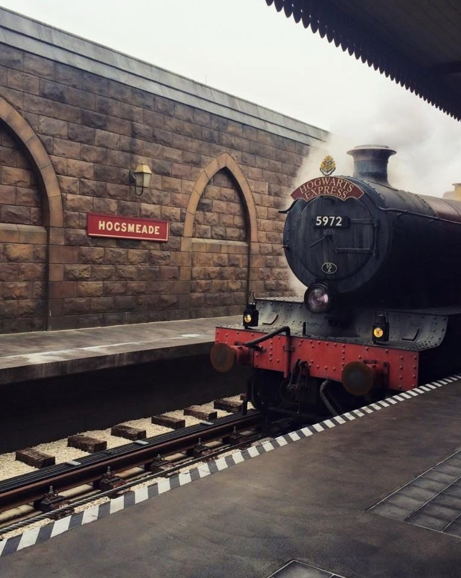 All of my favorite Harry Potter merch in one spot ❤️

Harry Potter of course has a special place in my heart, and these are some of my favorite collaborations and Harry Potter / Wizarding World items — from our Hogwarts Express train to cozy outfits for kids and adults, notebooks (for those of you who like New Year’s resolutions), home decor, millennial fashion, illustrated books, games for the family, and more ✨

#LTKGiftGuide #LTKFamily #LTKHome